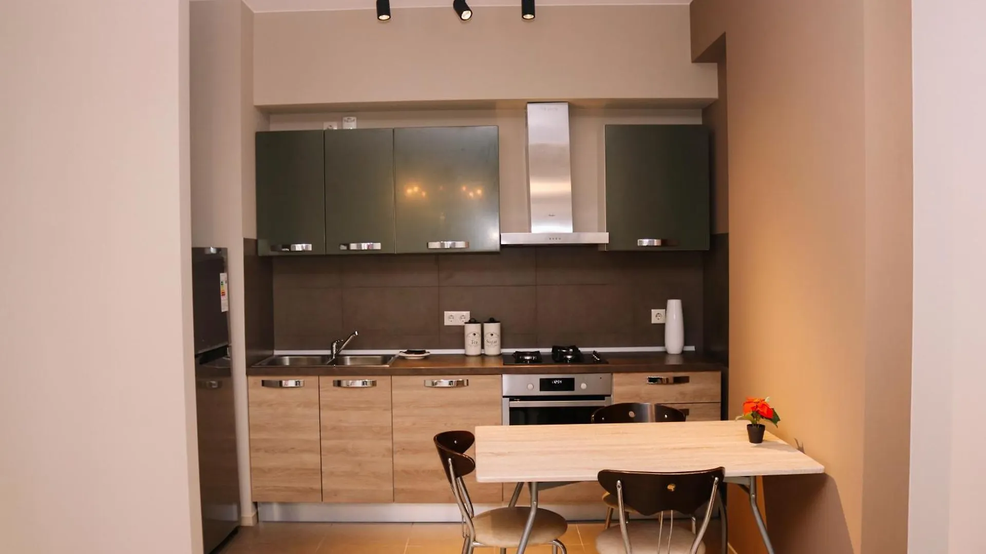 Cozy Apartment In Central Park M2 Tbilisi Georgien